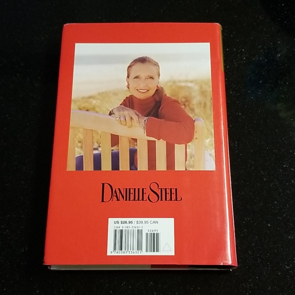 Danielle Steel ~~RANSOM - Picture 2 of 5